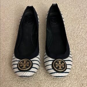 Like New Tory Burch Leather Snake Navy Striped Flats